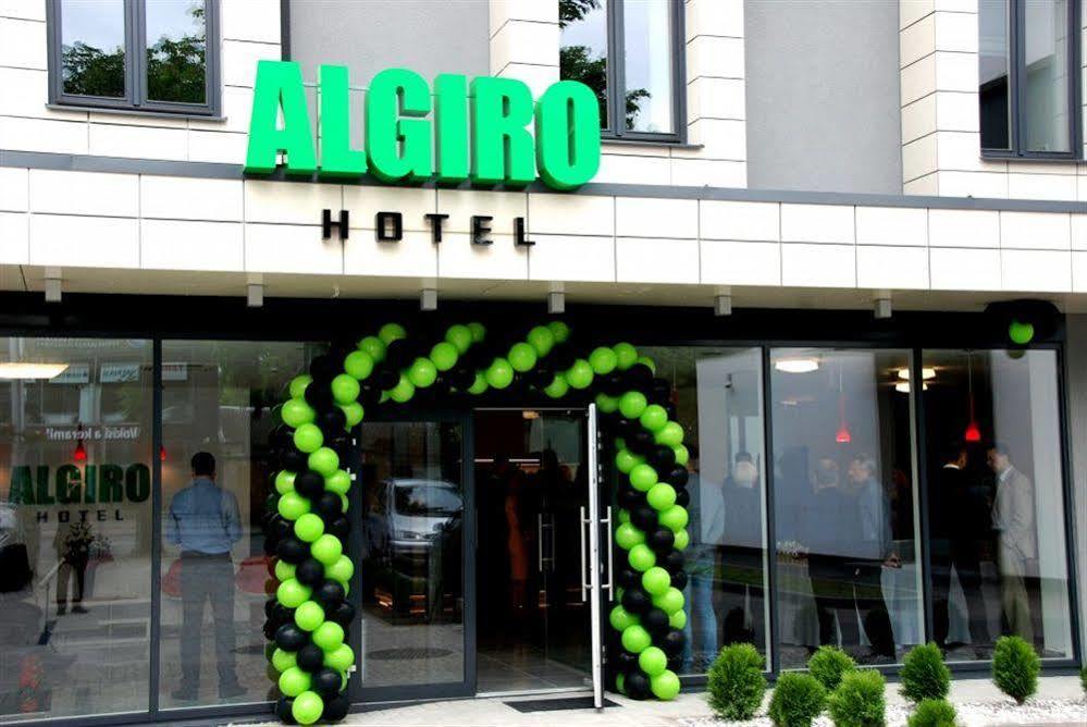 קובנה Algiro Hotel מראה חיצוני תמונה